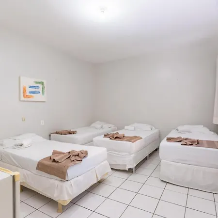 Hotel Mares De Iracema 2*