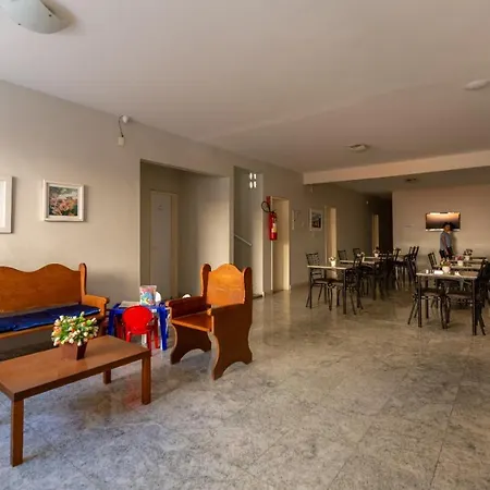 Hotel Mares De Iracema